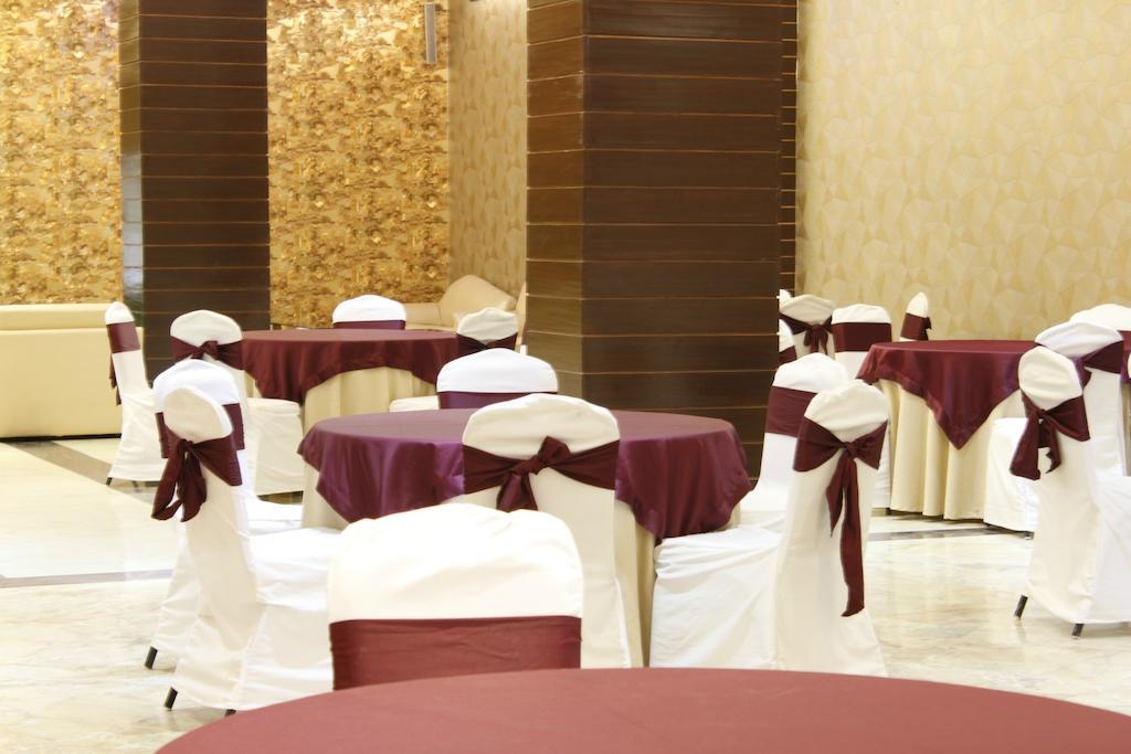 Hotel Le Grand Regency Greater Noida Exterior foto