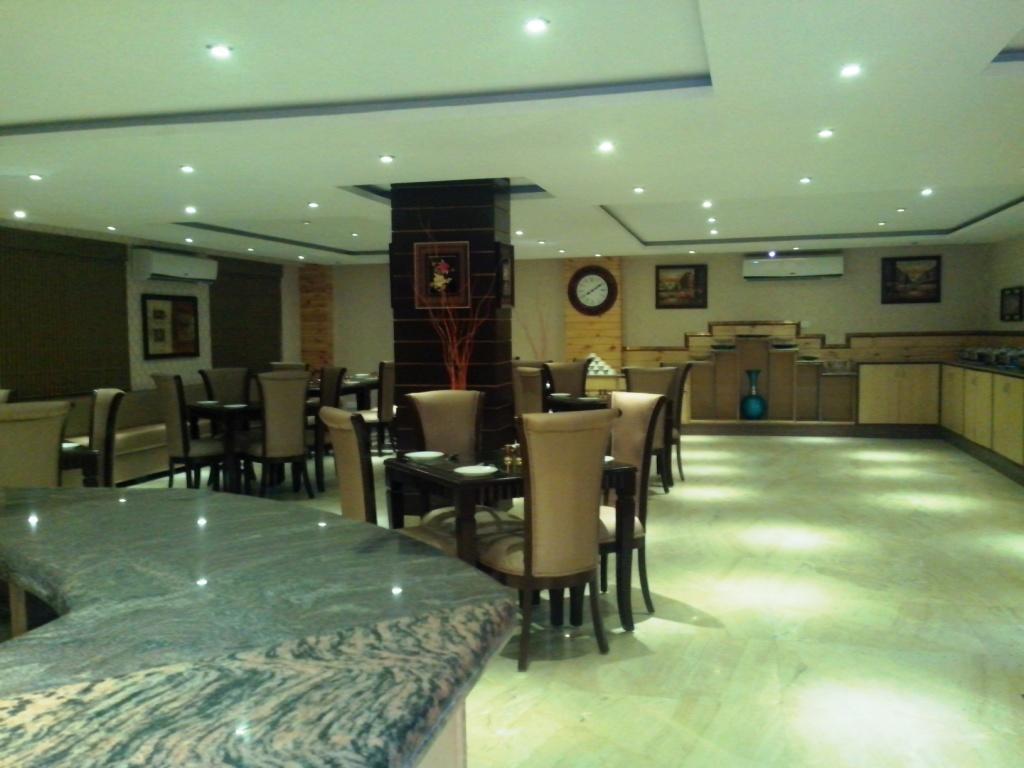 Hotel Le Grand Regency Greater Noida Exterior foto